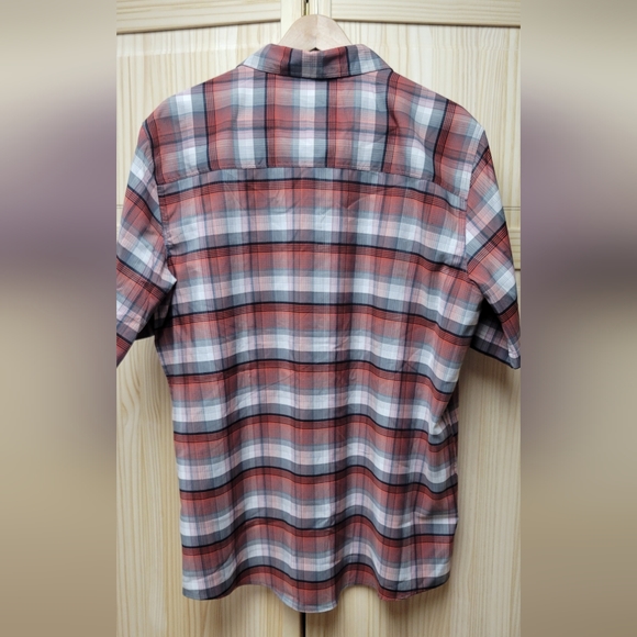 SWISS TECH plaid button down - Picture 3 of 4